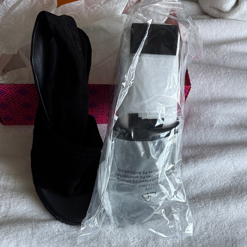 Tory Burch Black Sling Back Espadrille